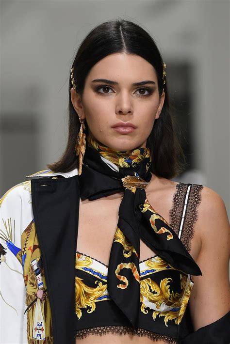 naomi campbell versace 2018|kendall jenner versace.